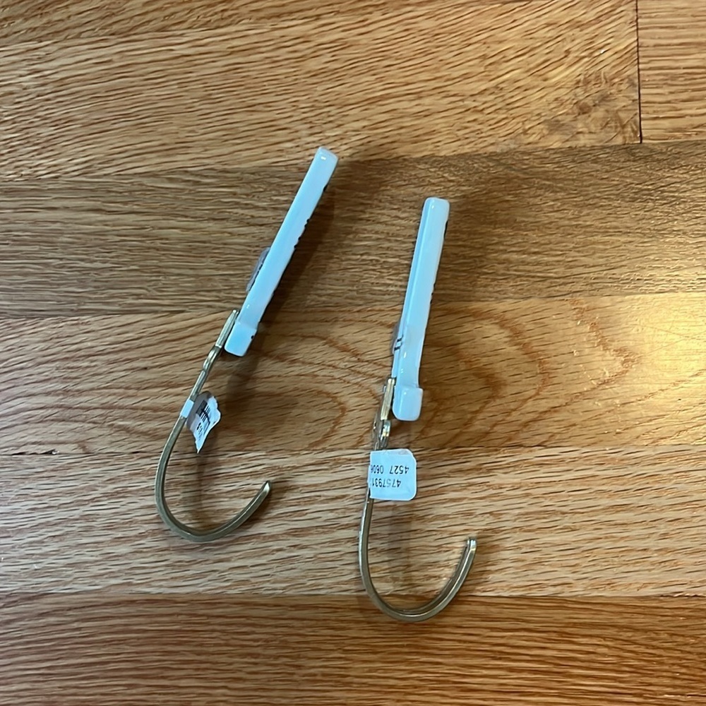 Anthropology Liberty Letter Hooks Letter J, & or T - Picture 14 of 16